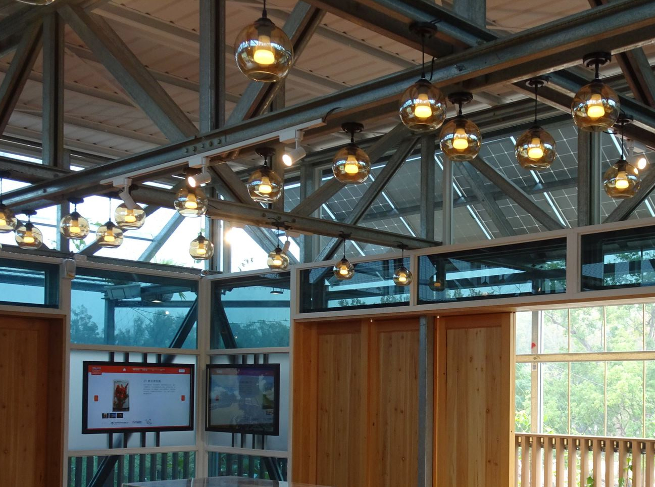 花博荷蘭館,2018台中花博,循環經濟,循環建築,流明計價,昕諾飛